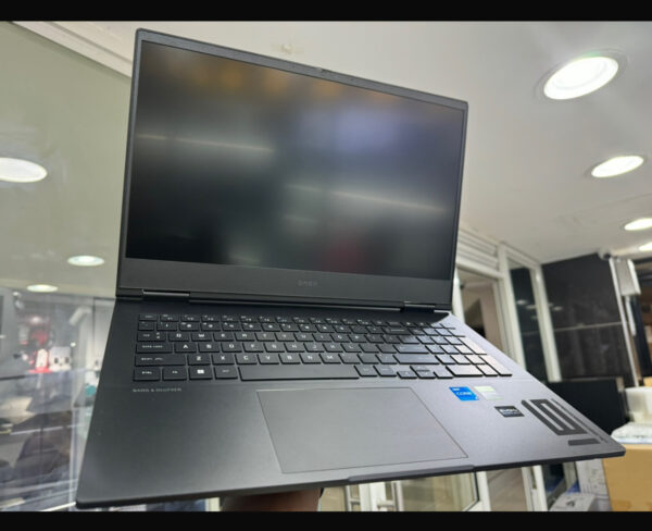 HP OMEN 16 - Ultimate Gaming Machine!