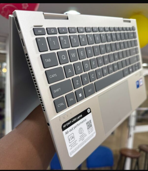 The HP Envy x360 14-es1013dx